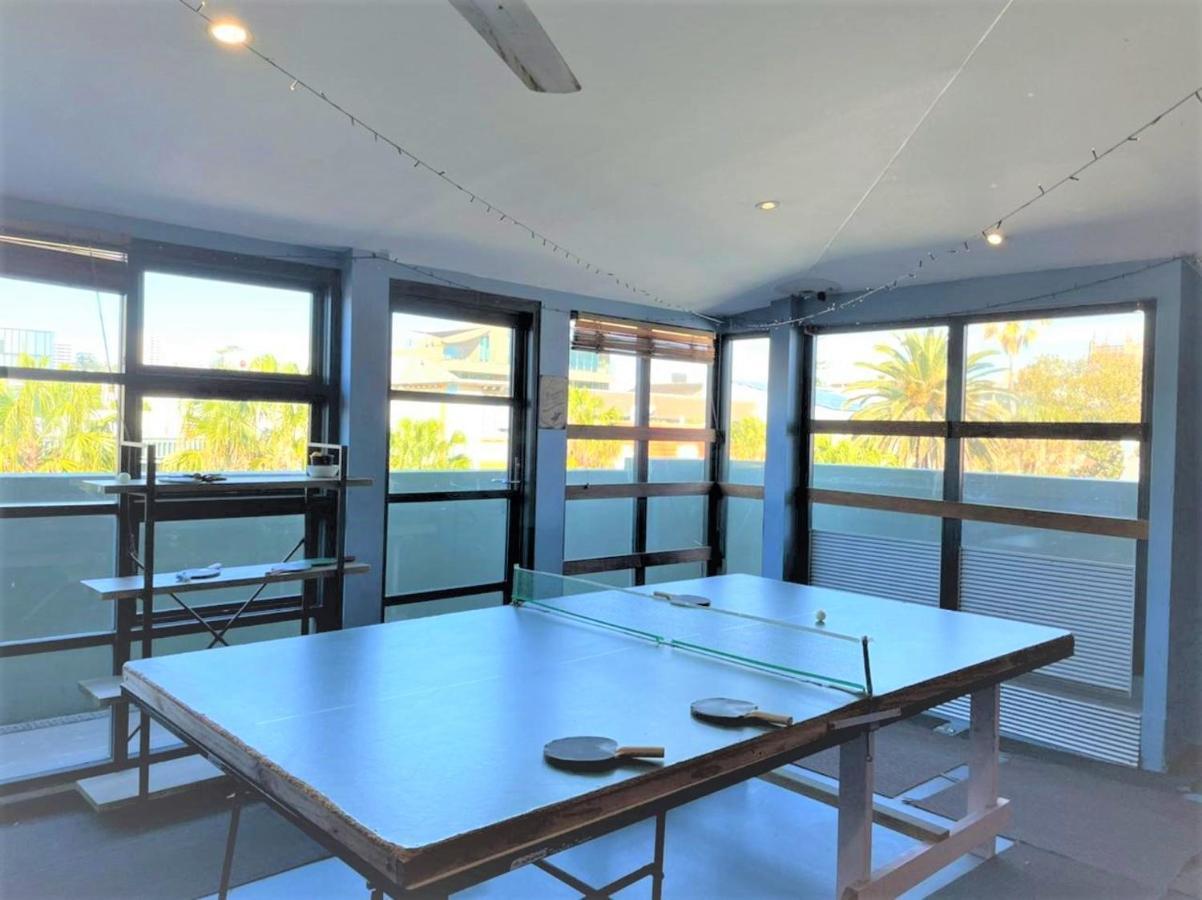 Boardrider Backpackers And Budget Motel Sydney Bagian luar foto