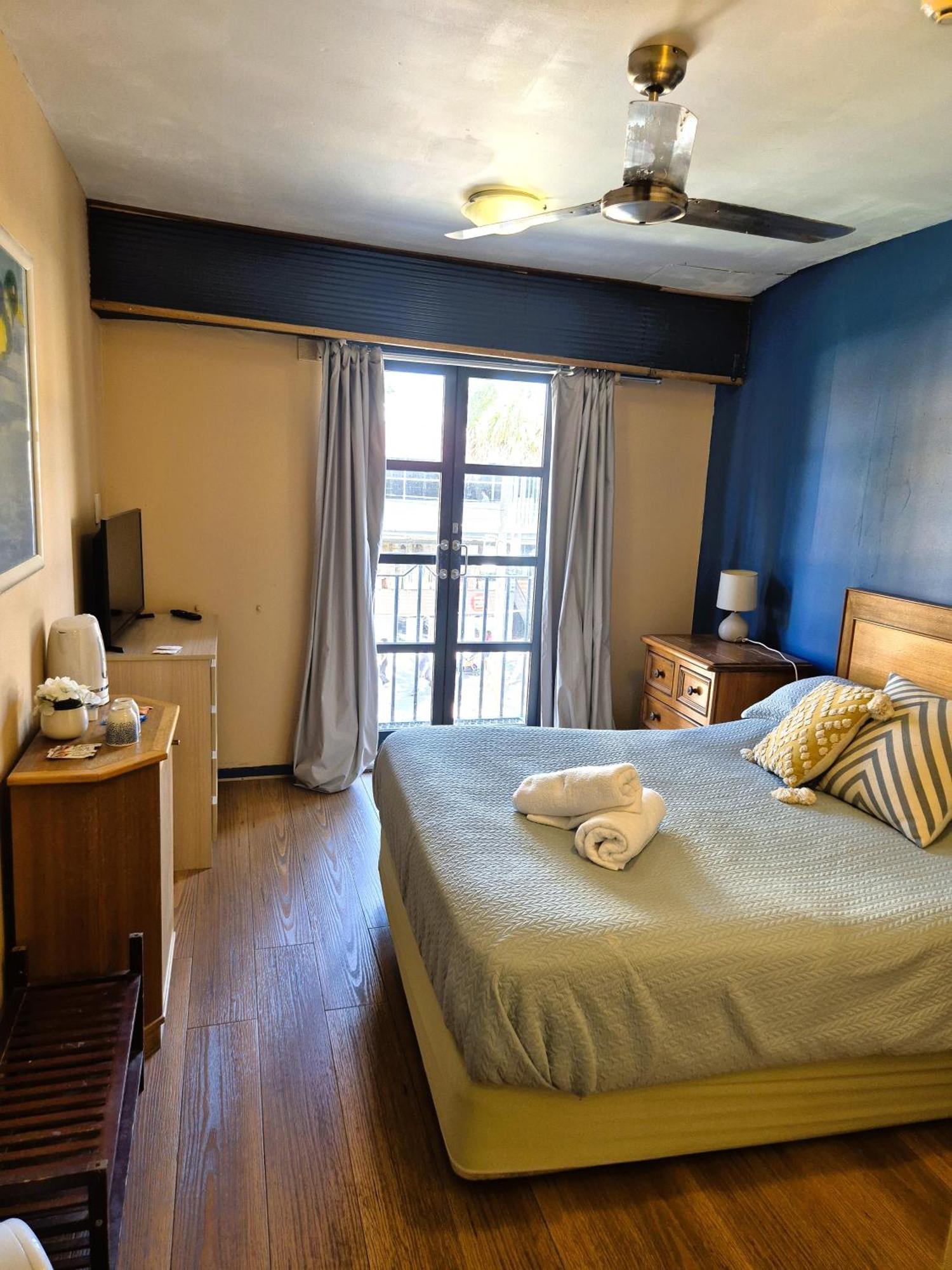 Boardrider Backpackers And Budget Motel Sydney Bagian luar foto